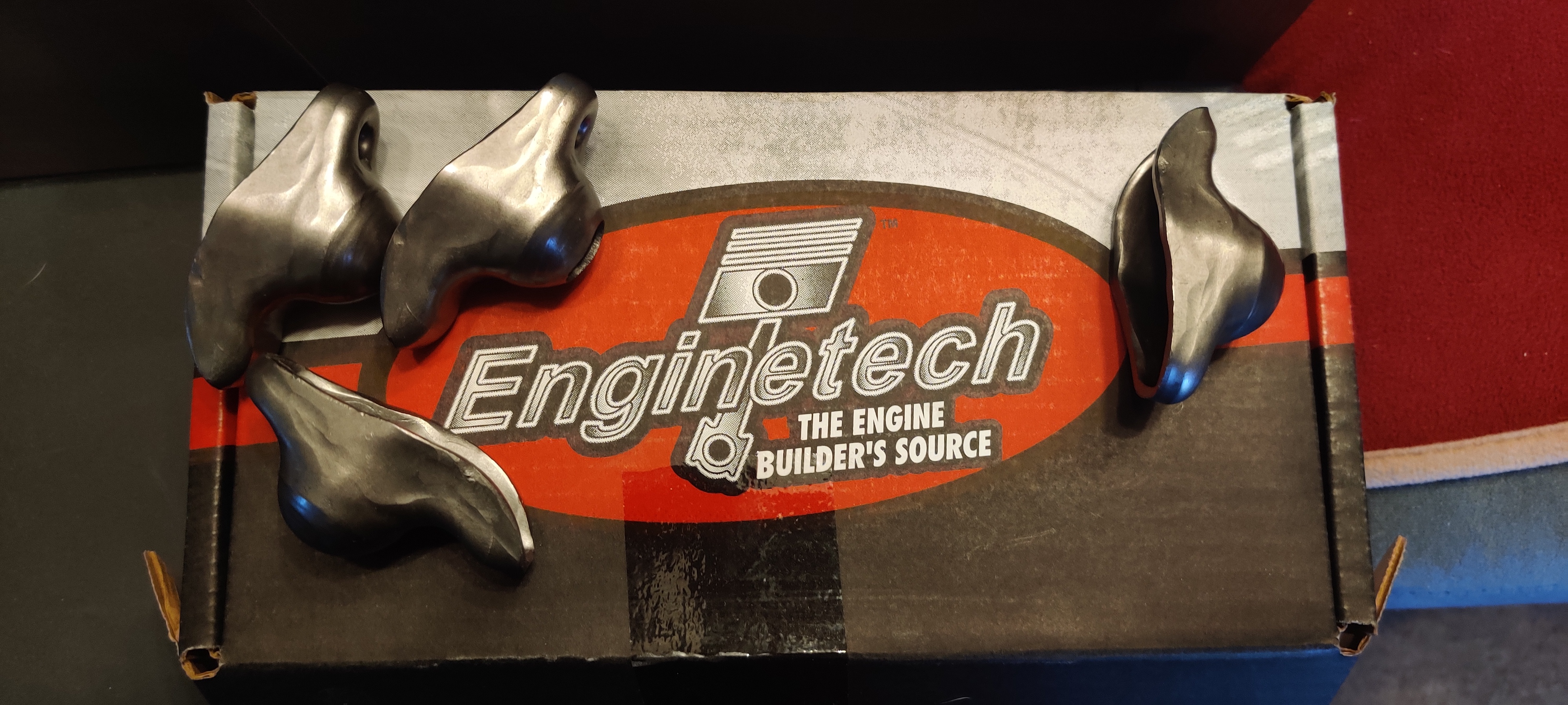 EngineTech rockers for the cylinder heads